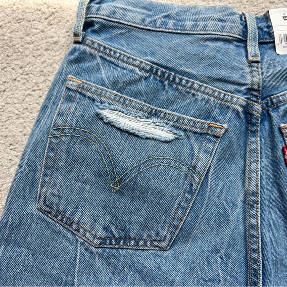 Levi's 501 Urban Ripped Destroyed Women High-Rise Jean Denim Shorts 6” Inseam 26 - Picture 10 of 13